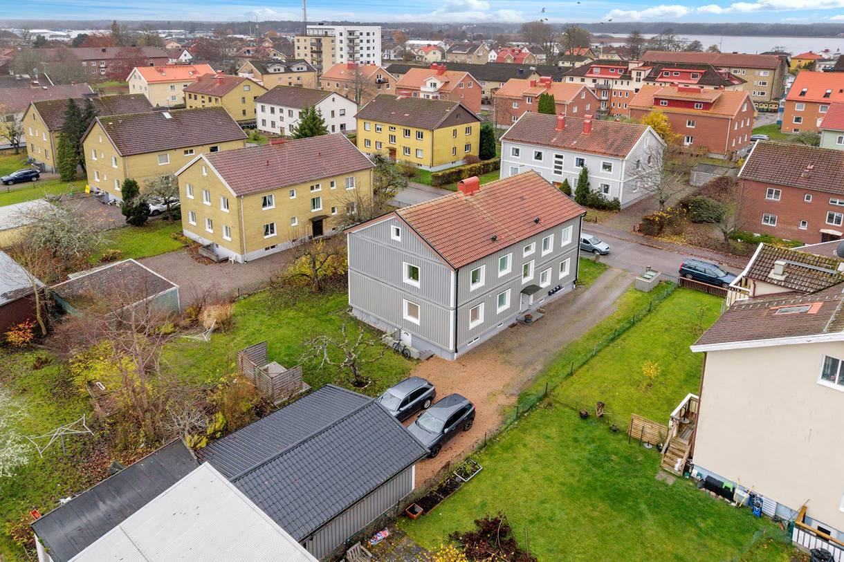 kommersiella fastigheter till salu i Vänersborg kommun, Centralt – 310 kvm (bild 3)