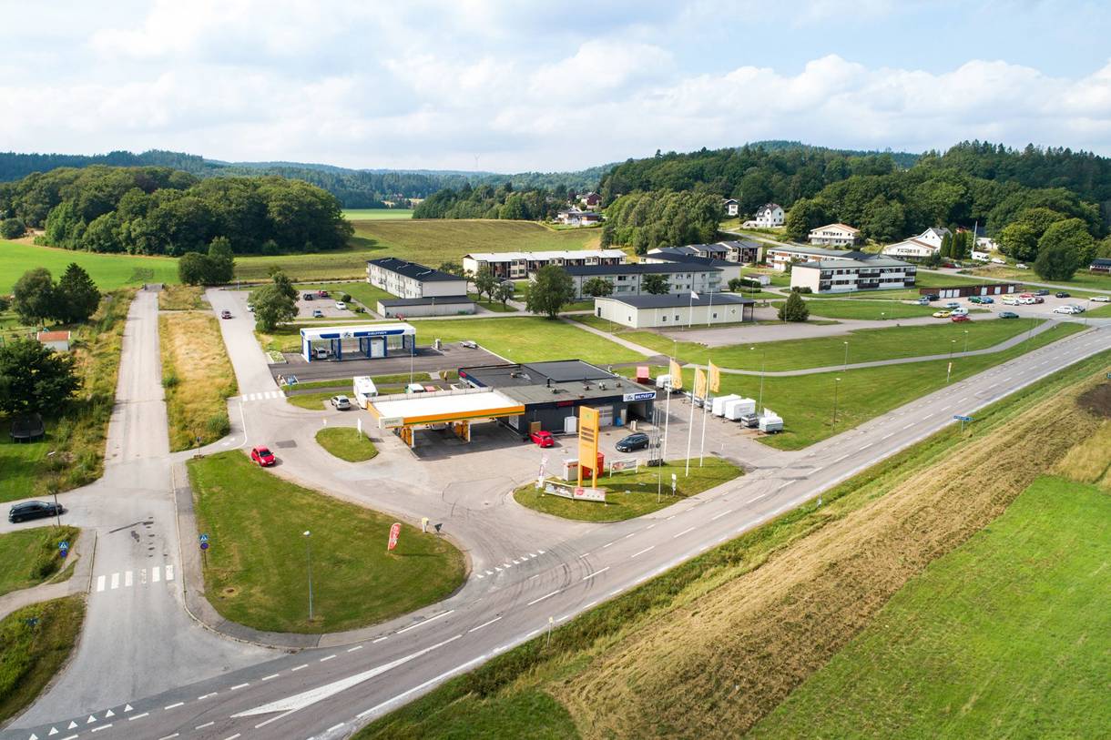 kommersiella fastigheter till salu i Lilla Edet kommun, Lilla Edet – 400 kvm (bild 2)