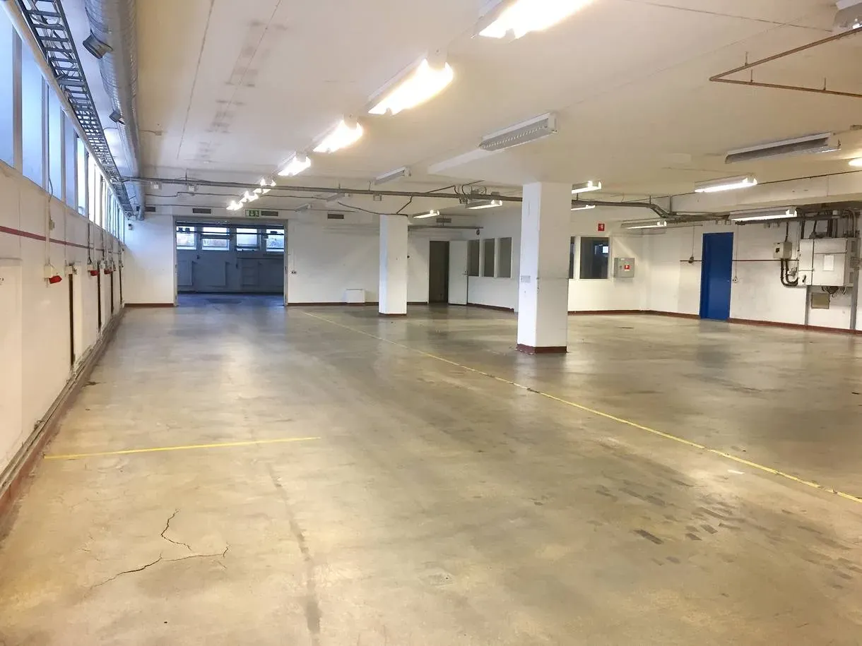 lediga lokaler i Göteborg kommun, VÄSTRA FRÖLUNDA – 1046 kvm (bild 2)